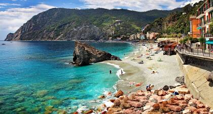 Pocos pasos de la playa (Cinque Terre, Monterosso).