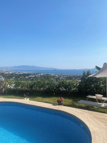 Privater Pool, Wifi, Grillplatz, Panoramablick Bodrum Kadikalesi Garden Apartment