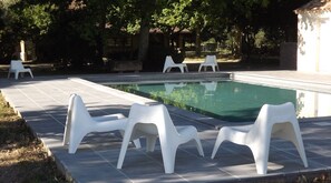 Outdoor pool - Cottage studio in the countryside (Cavaillon)