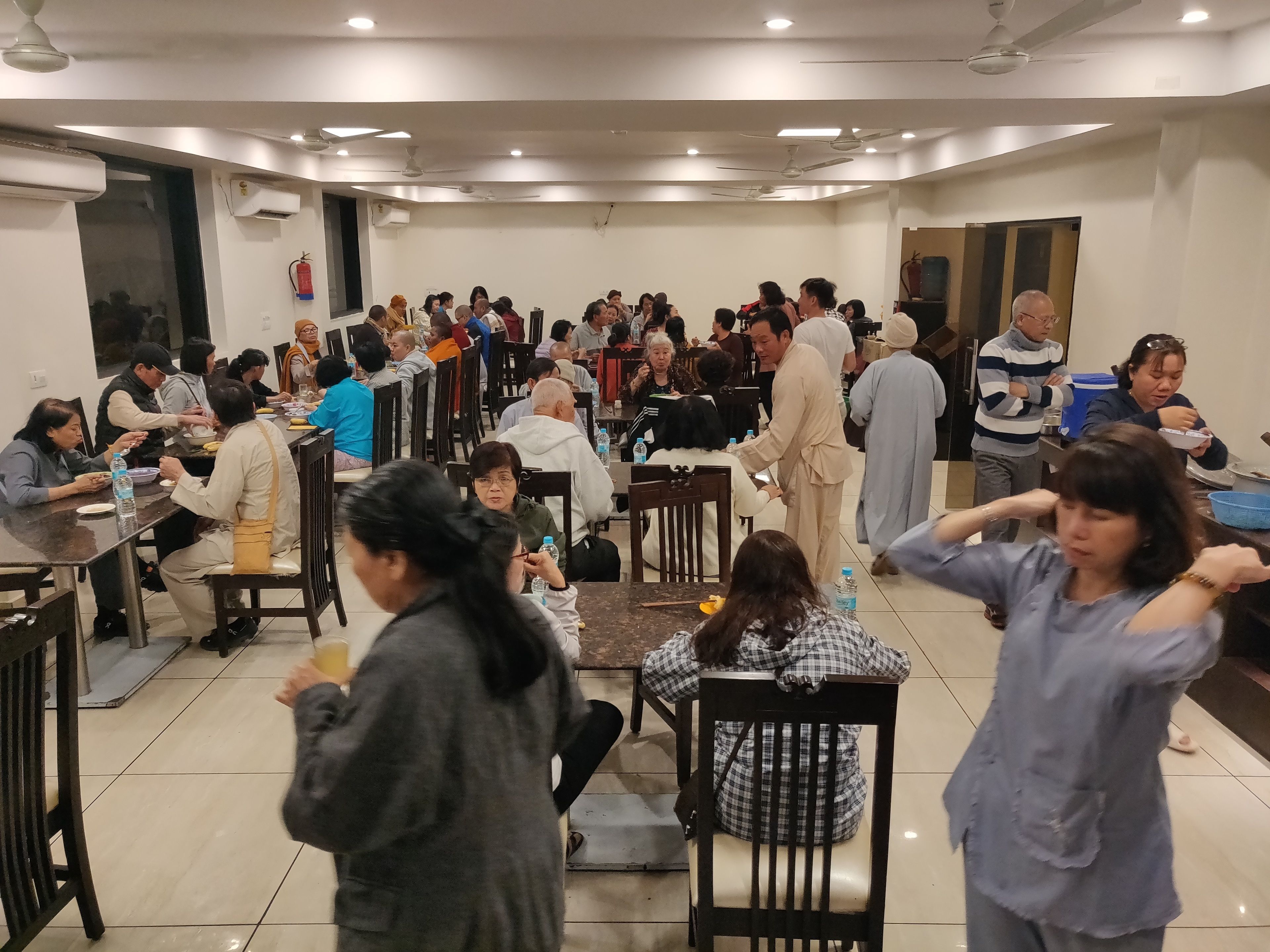مطعم