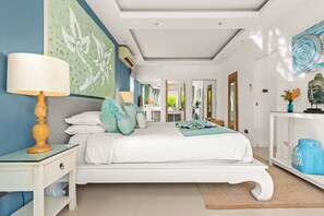 In-room safe, individually decorated, individually furnished, desk - Baan Rim Haad (Koh Samui)