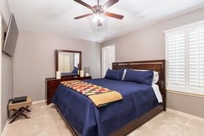 3 chambres, fer et planche à repasser, Wi-Fi gratuit, draps fournis