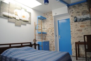 4 Schlafzimmer, Bügeleisen/Bügelbrett, Internetzugang, Bettwäsche