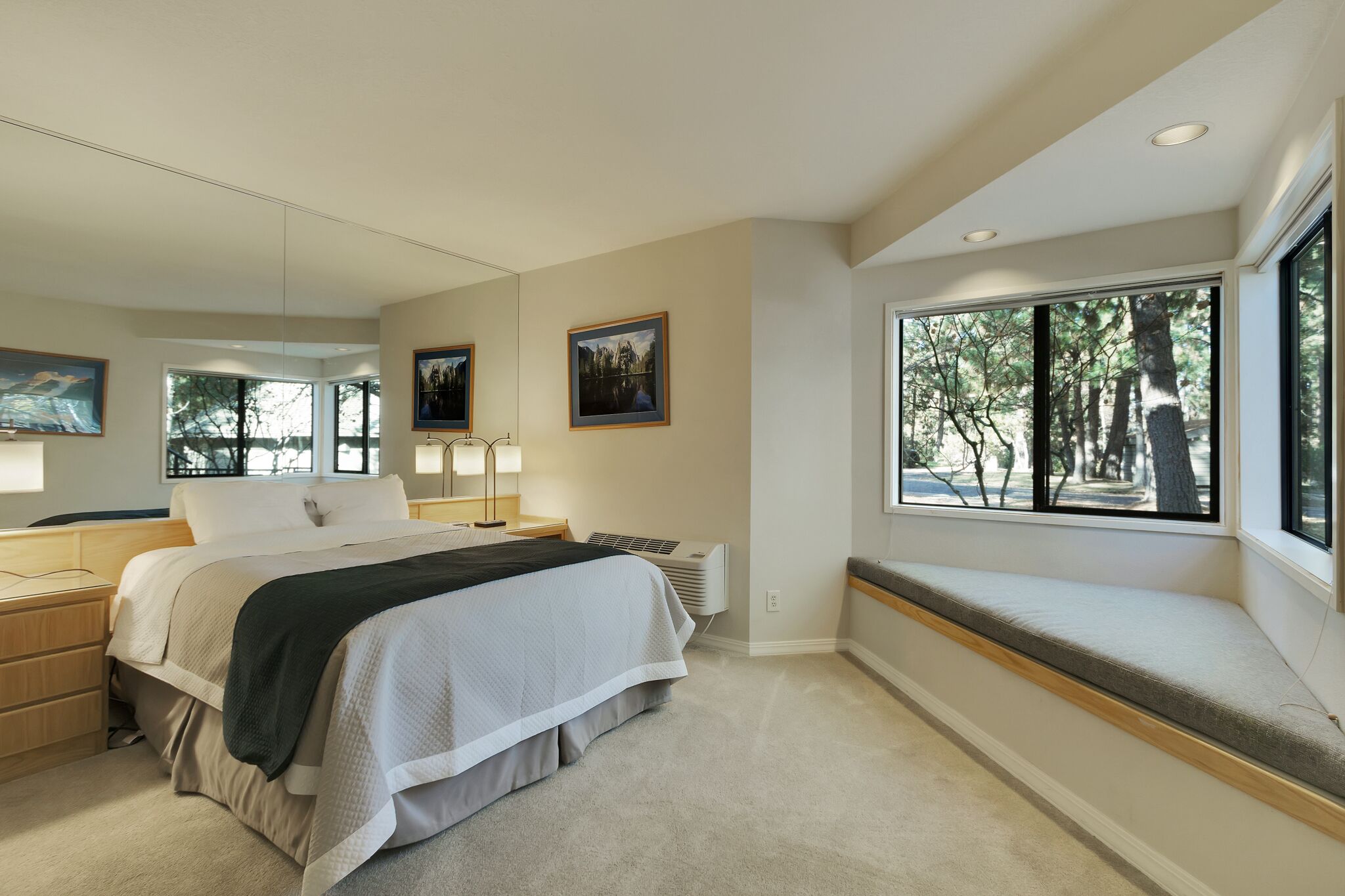 Private, hotel style suite in Bend with access to resort amenities!
