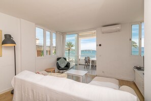 2 chambres, fer et planche Ă repasser, Wi-Fi gratuit, draps fournis
