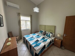 1 habitación, cuna de viaje, wifi gratis y ropa de cama 