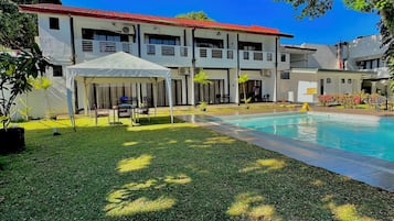 Individually decorated, individually furnished, desk, free WiFi