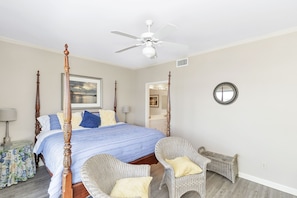 2 bedrooms, iron/ironing board, WiFi, bed sheets - Lakefront Getaway with Stunning Western Views – Sleeps 6! (Dadeville)