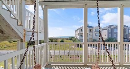 Enjoy open ocean views from this 1st floor coastal retreat! 4B/4ba, pool + more.