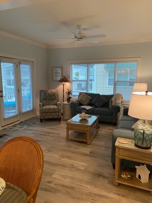 Smart TV -  Ocean Views, Steps to the Pool & Beach Access - Perfect Family Getaway! (Ocean Isle)