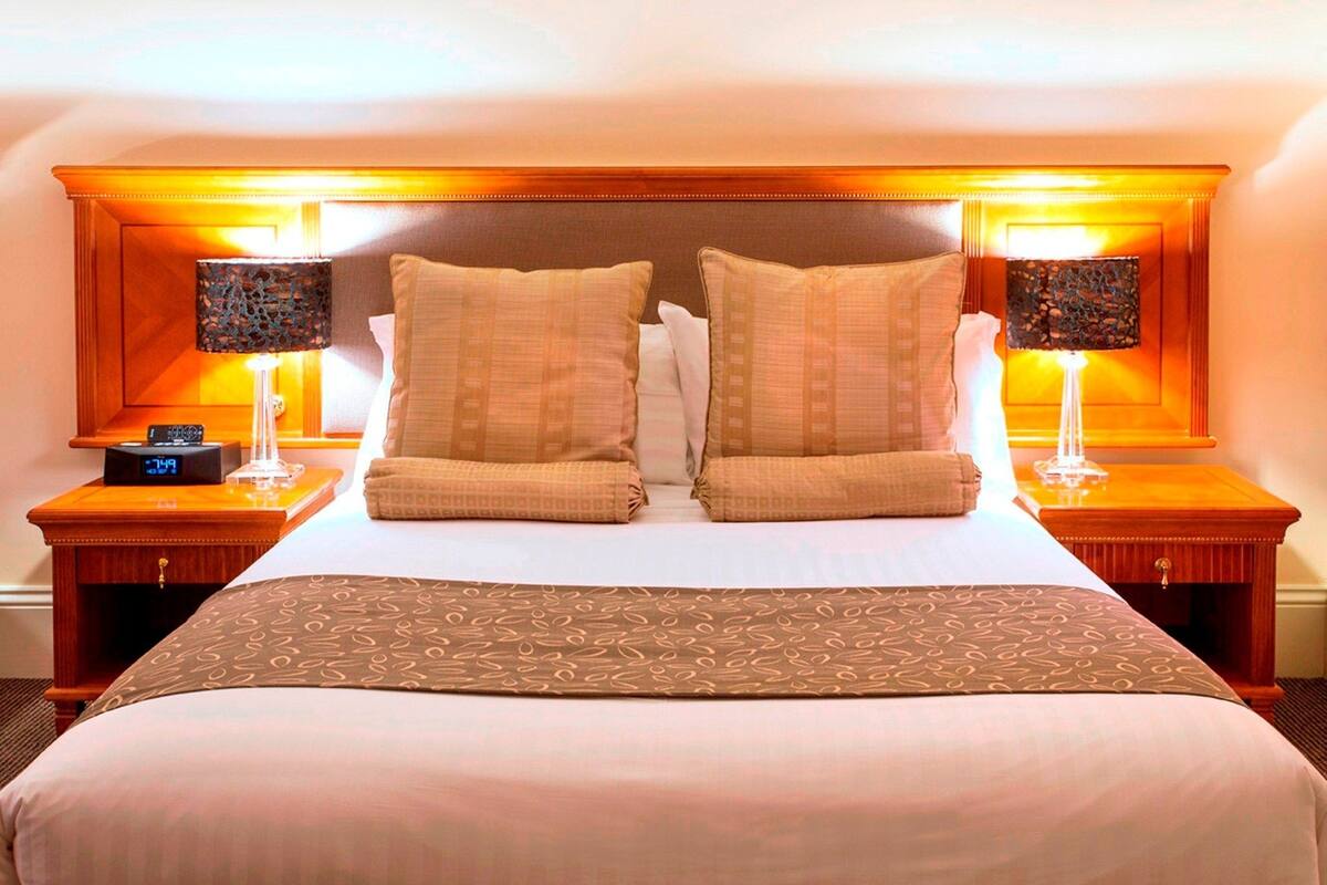 In-room safe, desk, blackout curtains, soundproofing