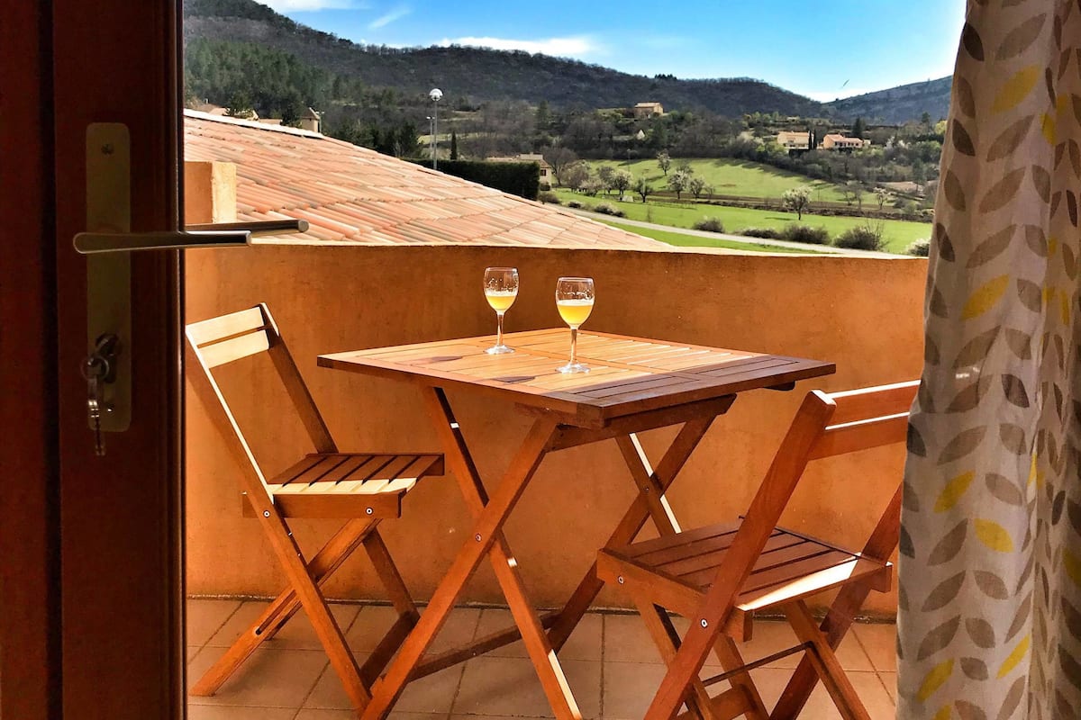 Panoramic Apartment, 3 Bedrooms, Lanai, City View | View from room