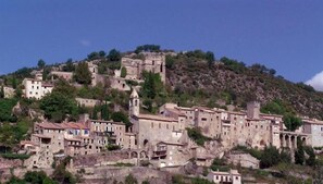 Exterior - Résidences La Tour du Guet (Montbrun-les-Bains)