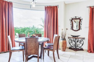 Villa (3 Bedrooms) | Interior