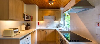 Kestrel Lodge With Mountain View Free Wifi