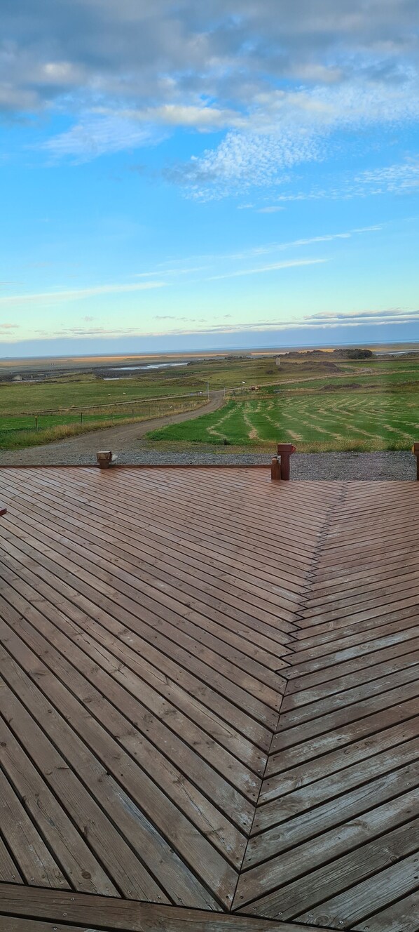 雙人或雙床房, 共用浴室 | 露台/庭院