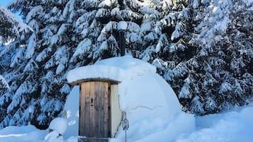 Decoración personalizada, muebles diferentes y wifi gratis