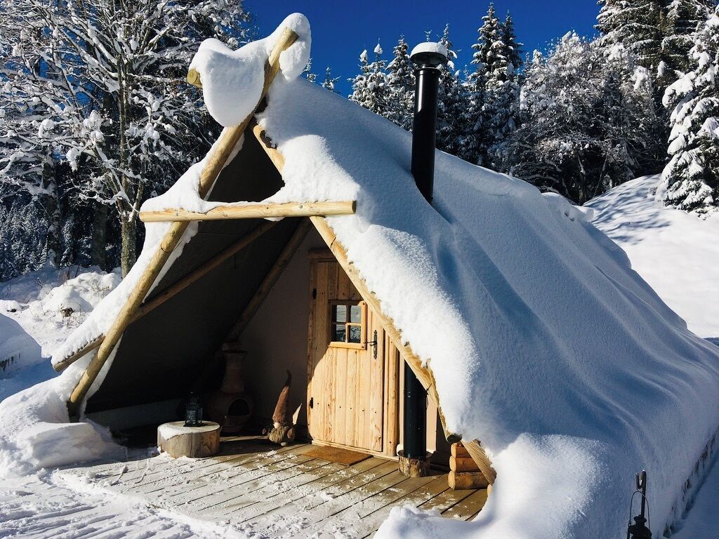 بديكورات فريدة لكل غرفة وطراز فريد لكل وحدة وواي فاي مجانًا