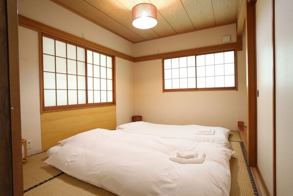 Rumah Keluarga, 4 kamar tidur | 4 kamar tidur, setrika/meja setrika, Wi-Fi gratis, dan seprai linen