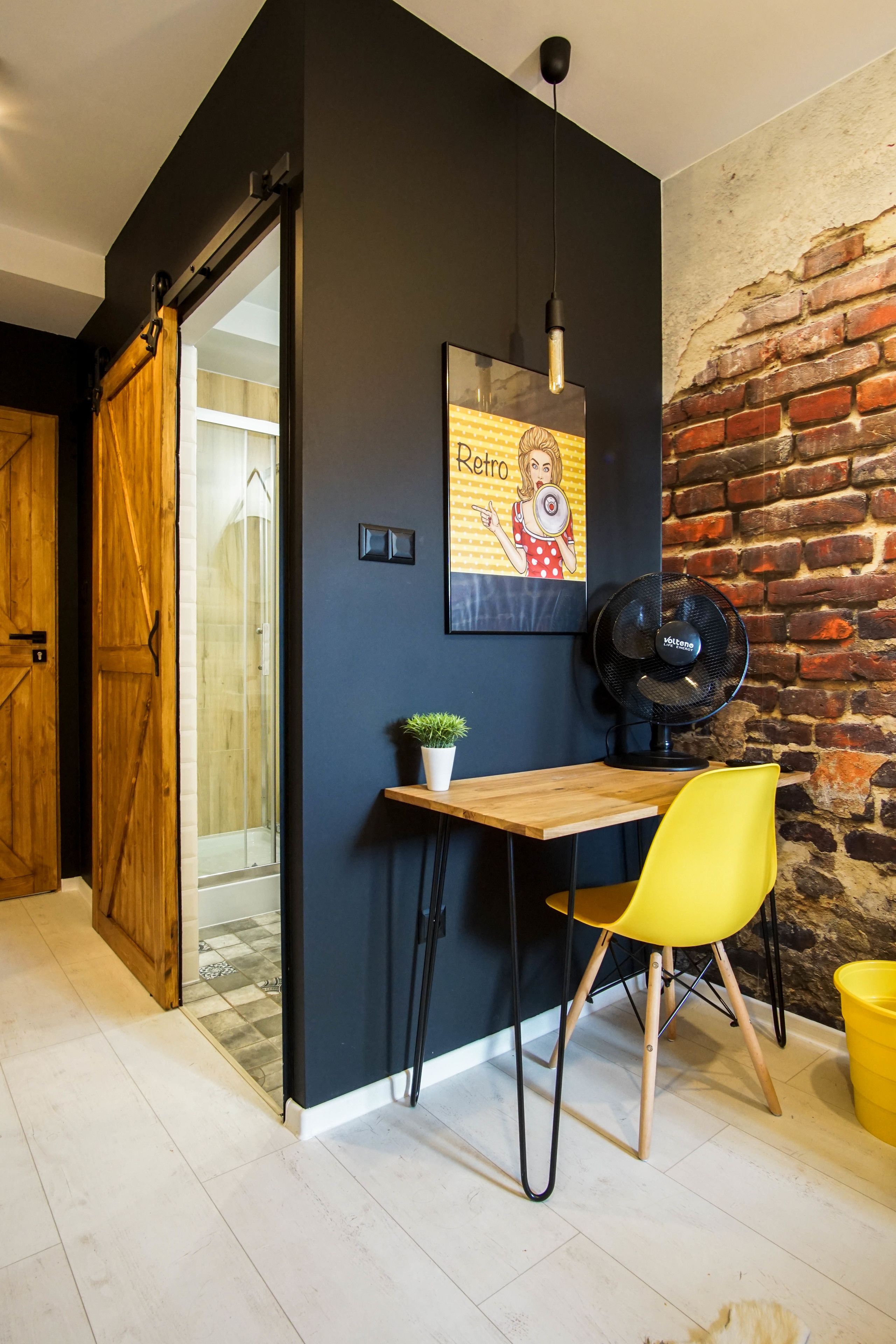 Standard Apartment, 2 Twin Beds | 1 bedroom, iron/ironing board, free WiFi, bed sheets