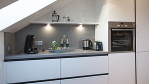 Design Apartment, 2 Bedrooms, Balcony, Mountain View | Private kitchen - Ferienwohnung Stern (Friedenweiler)