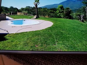 Piscine extérieure (ouverte en saison)