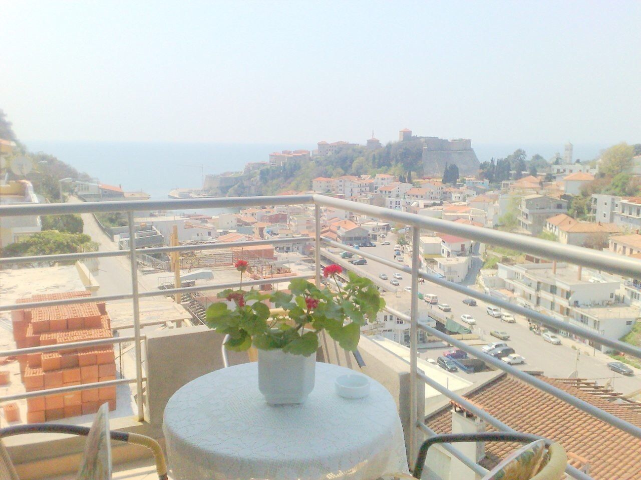 Double Room | 3 bedrooms, in-room safe, soundproofing, iron/ironing board