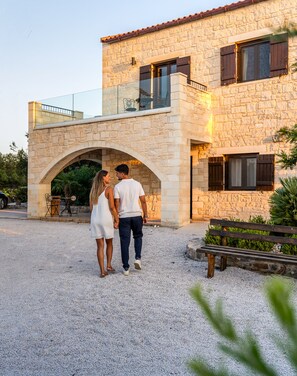 Front of property - Villa Freedom (Apokoronas)