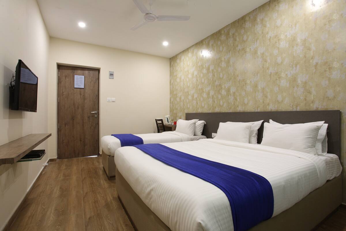 In-room safe, WiFi (free), individually furnished, bed sheets