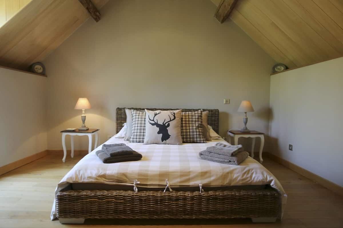 Maisonnette (Travertin) | Individueel gedecoreerd, individueel gemeubileerd