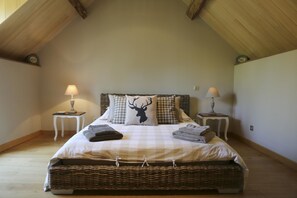 复式 (Travertin) | 特色装修、特色家居、遮光窗帘、隔音