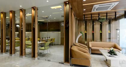 The Hubstreet Hotel