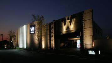 Front of property - evening/night