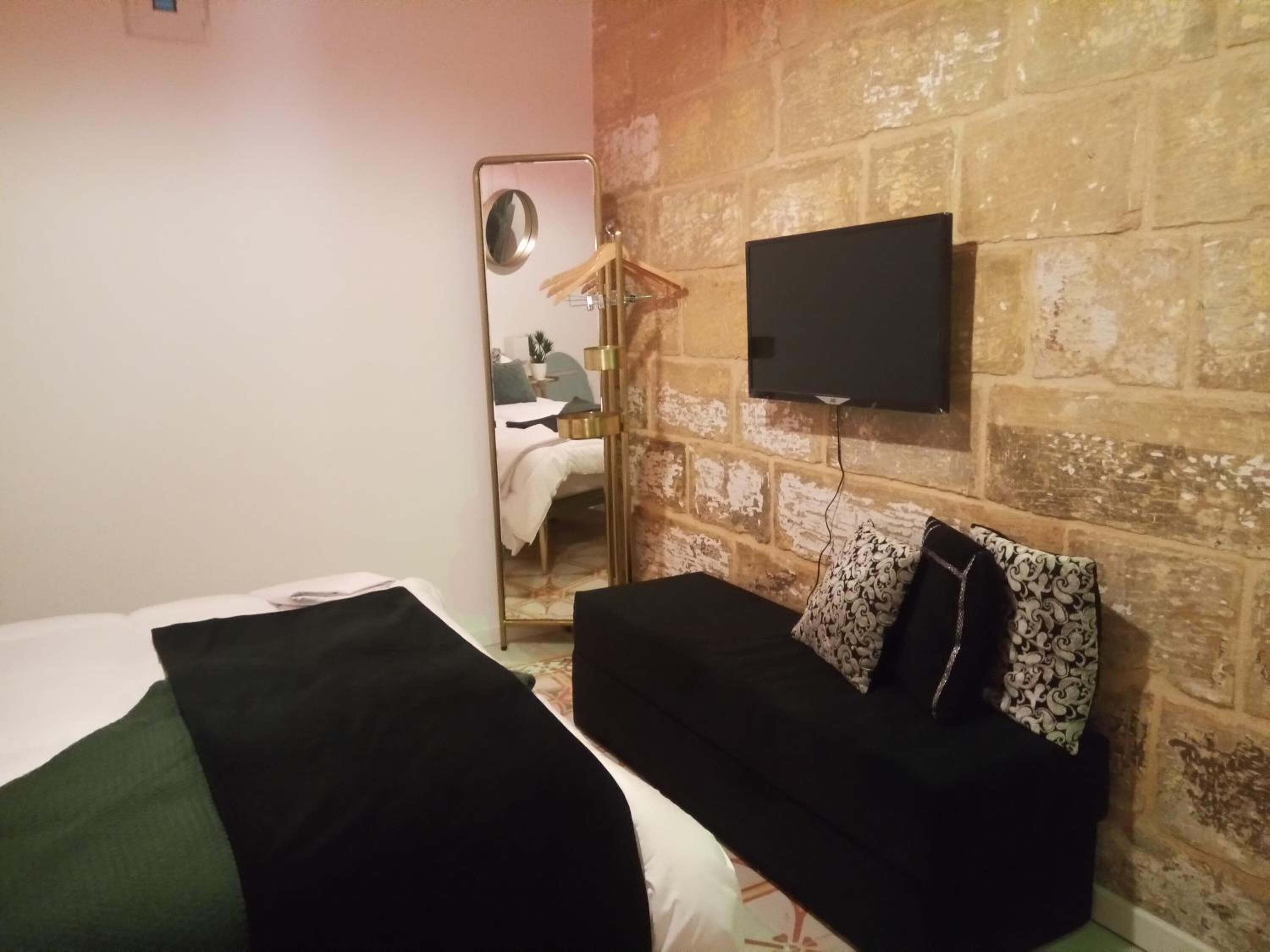 Foto - Squadron Base