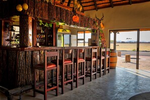 Bar (en el alojamiento)