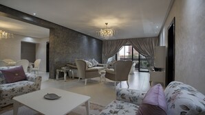 Leilighet – exclusive, 2 soverom | Oppholdsområde