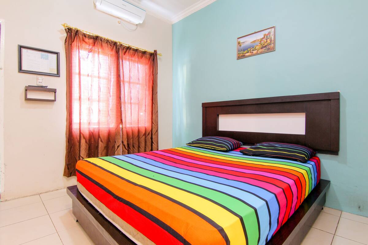 superior double room | desk, free wifi, bed sheets