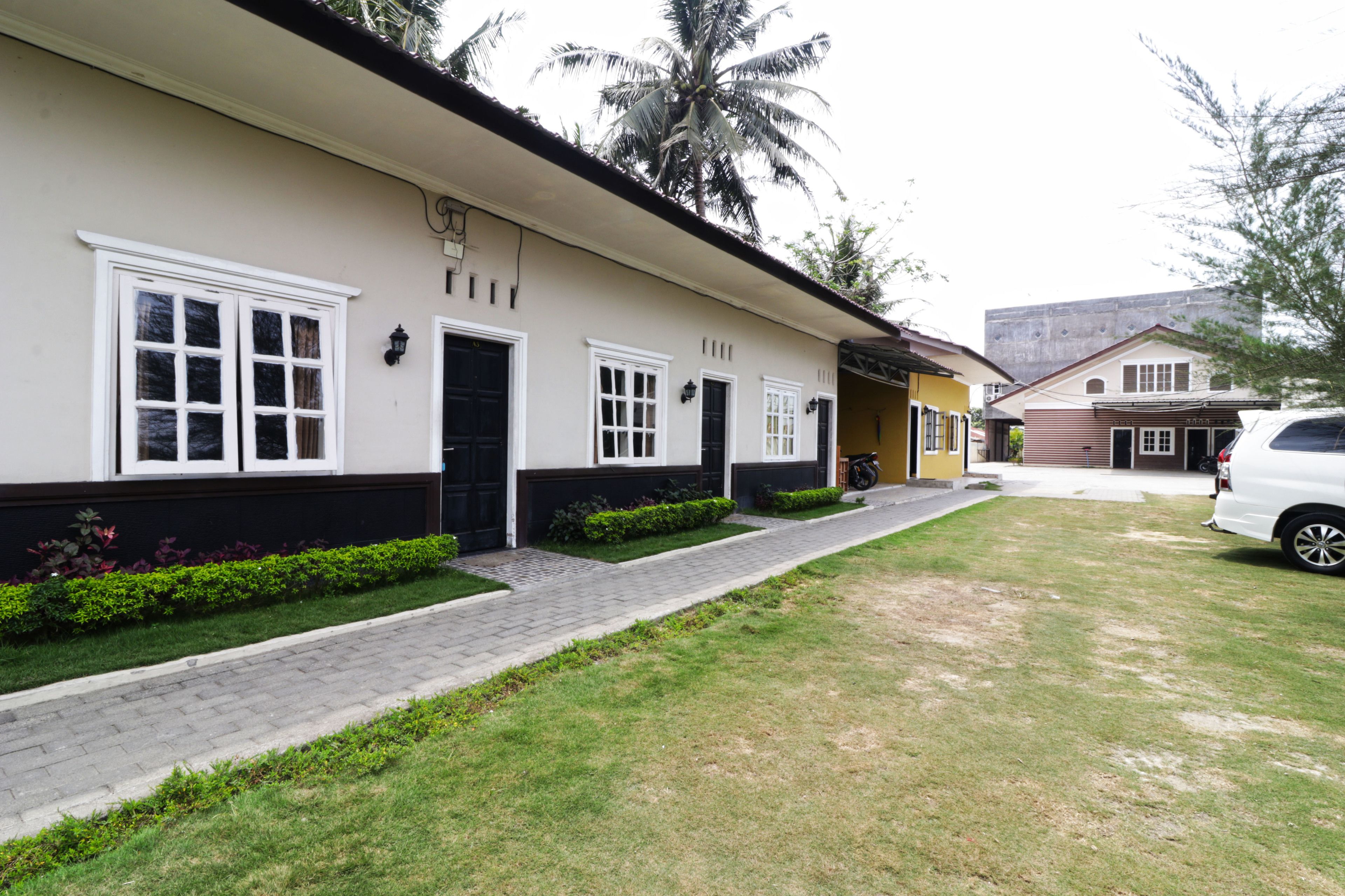 Bureau, Wi-Fi gratuit, draps fournis