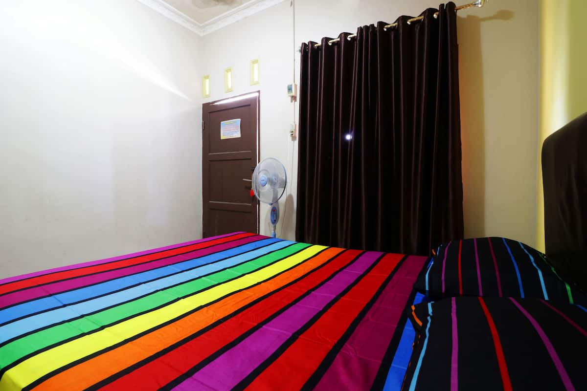 Habitación estándar | Escritorio, wifi gratis y ropa de cama