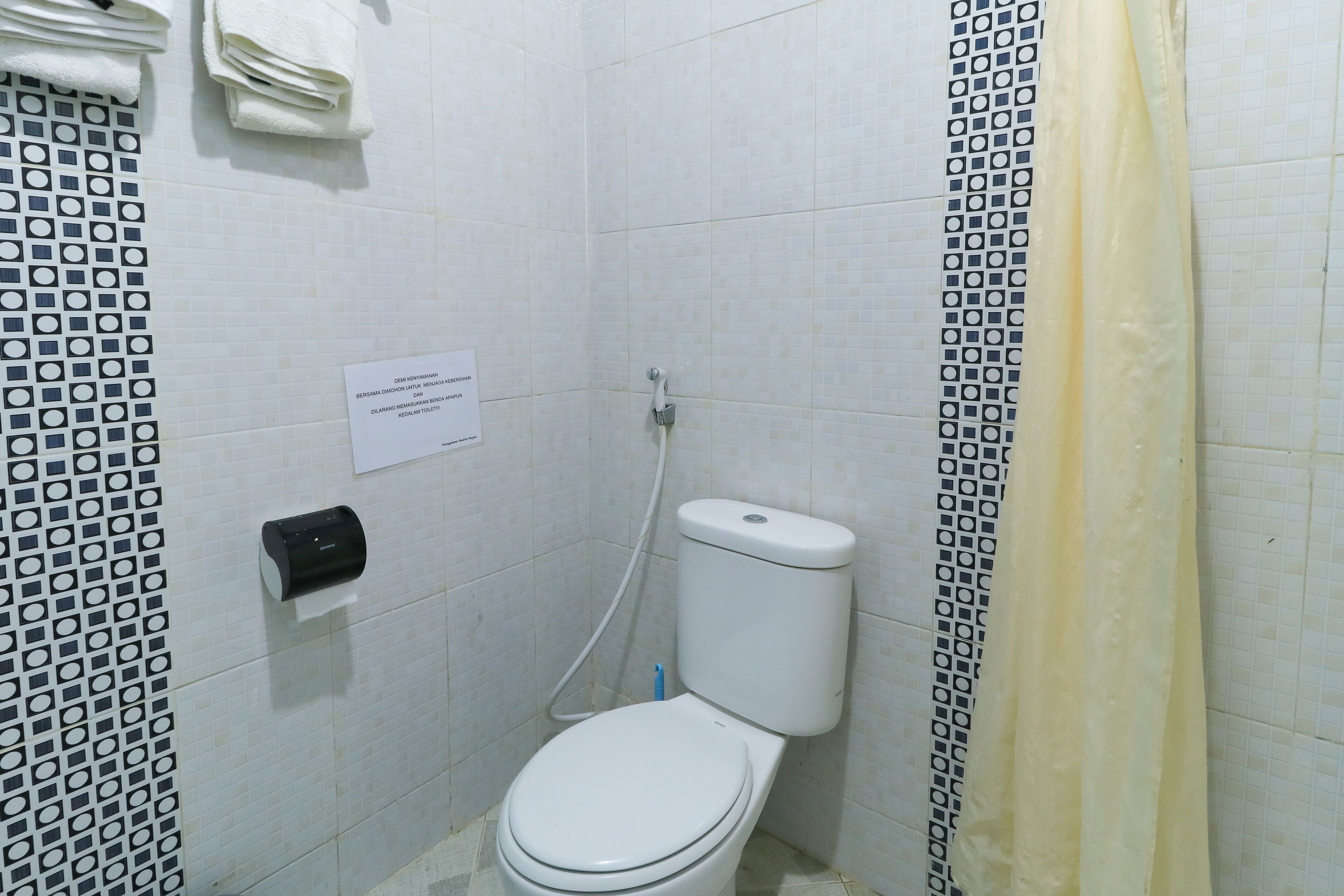 Photo - Andrin Daspatt Hotel