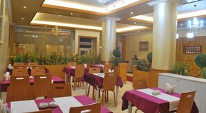 Desayuno buffet incluido todos los días