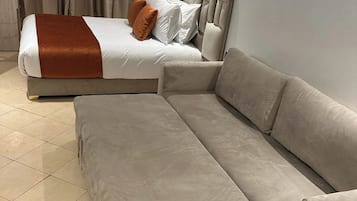 Premium-Apartment, 2 Schlafzimmer | 1 Schlafzimmer, hochwertige Bettwaren, Zimmersafe, individuell dekoriert