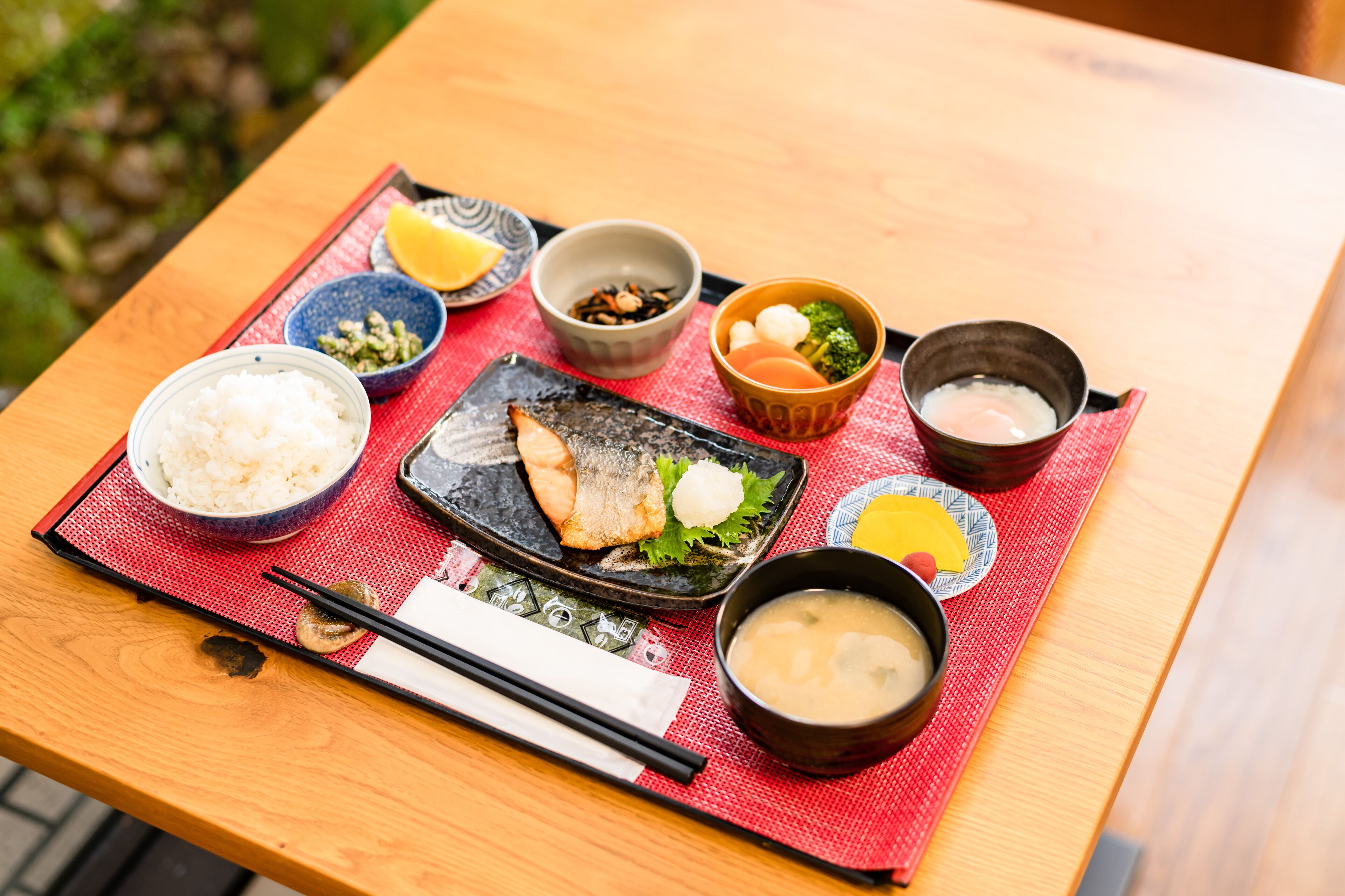 每日供应日式早餐（每人 JPY 1000）