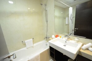 Apartment | Bathroom