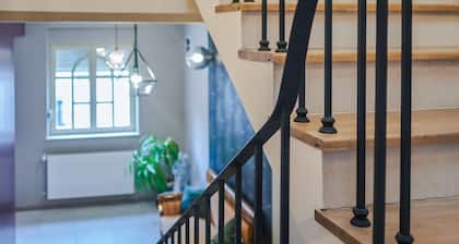 Peacock Boutique Apartments