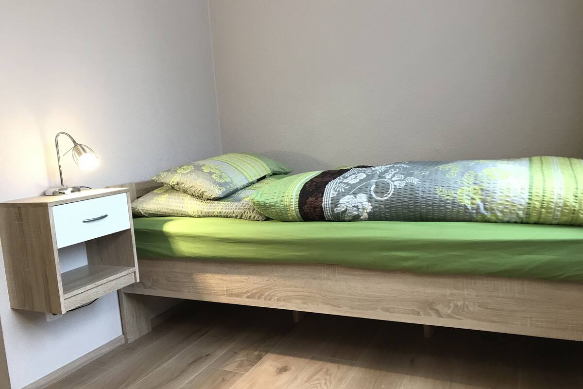 Habitación individual | Wifi gratis y ropa de cama