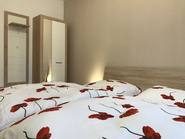 Habitación básica doble | Wifi gratis y ropa de cama