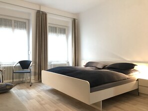 Habitación básica doble | Wifi gratis y ropa de cama