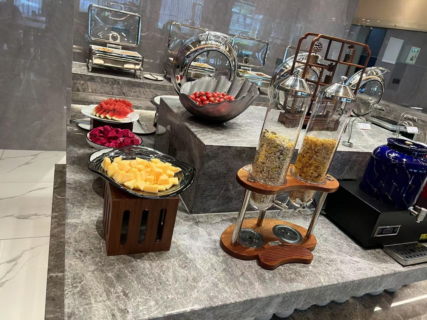 Dagelijks ontbijtbuffet (CNY 49 per persoon)