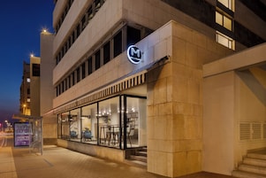 Fachada de la propiedad
